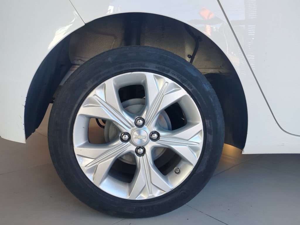 Chevrolet Onix Premier 1.0 turbo