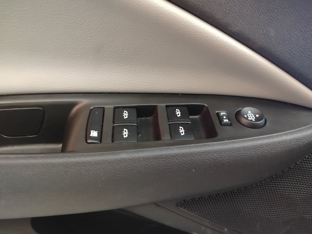 Chevrolet Onix Premier 1.0 turbo